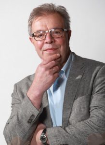 Reimund Schmidt-De Caluwe, Professor of Public Law and Social Law