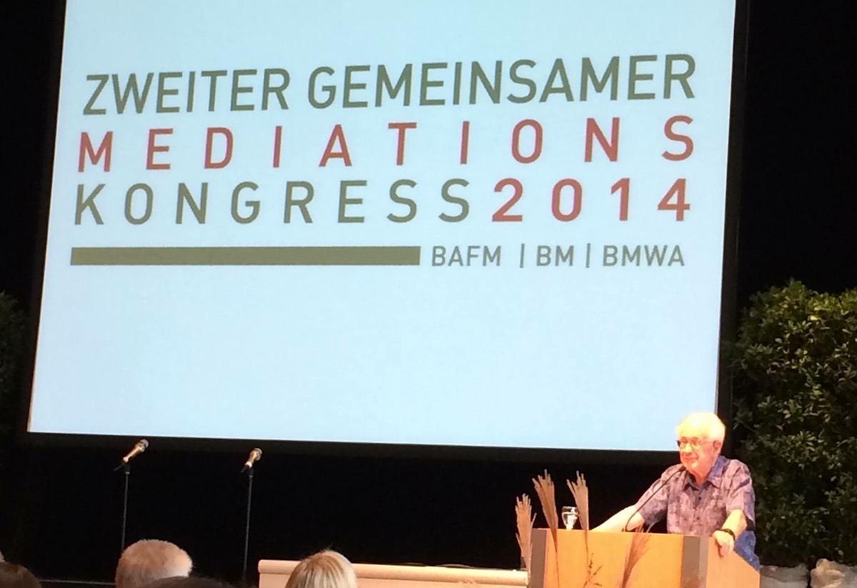 Galtung Gewaltdreieck